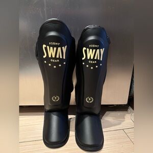 SWAY shinguards size XL
